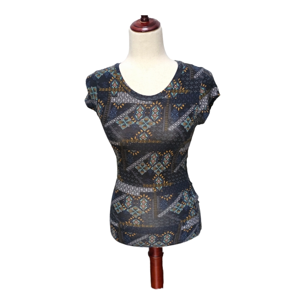 Cute H&M Short Sleeve Shirt Top